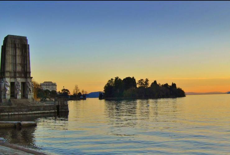 Marina Apartment & Suite Verbania Exterior photo